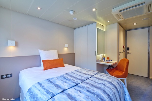 CroisiEurope, MS Van Gogh, Main Deck Single Cabin 1 - ©Damien Lachas.jpg